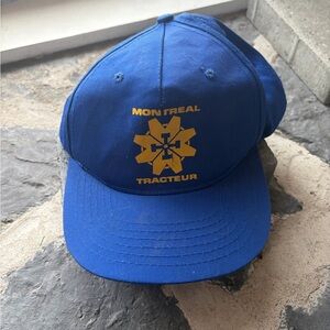 Blue Montreal Tracteur Cap vintage trucker hat